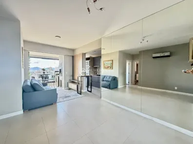 Apartamento com 2 Quartos à venda, 74m² no Centro, Florianópolis