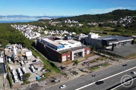Ponto Comercial para alugar, 200m² no Monte Verde, Florianópolis