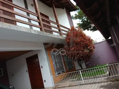 Sobrado com 3 Quartos à venda, 286m² no Parque Primavera, Poços de Caldas
