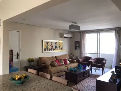 Apartamento com 3 Quartos à venda, 96m² no Centro, Florianópolis