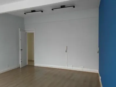 Sala Comercial para alugar, 77m² no Jardim das Laranjeiras, São Paulo