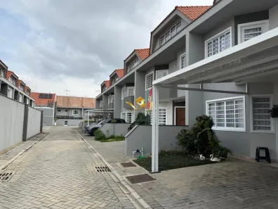 Sobrado com 3 Quartos à venda, 147m² no Boqueirão, Curitiba
