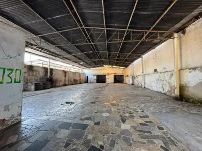 Galpão/Depósito/Armazém para alugar, 393m² no Monte Belo, Vitória
