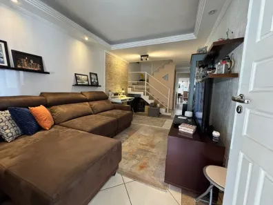 Casa de Condomínio com 2 Quartos à venda, 105m² no Granja Viana, Cotia