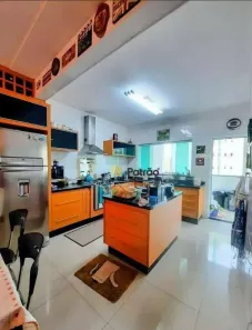 Sobrado com 3 Quartos à venda, 251m² no Jardim do Mar, São Bernardo do Campo