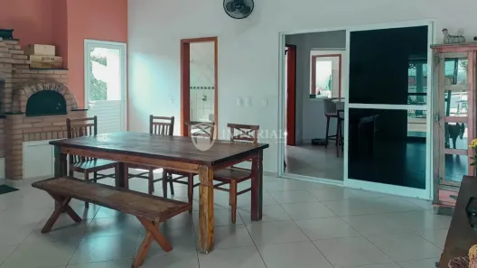 Casa de Condomínio com 3 Quartos à venda, 305m² no Buru, Salto