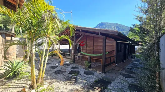 Casa de Condomínio com 3 Quartos à venda, 125m² no Verde Mar, Caraguatatuba