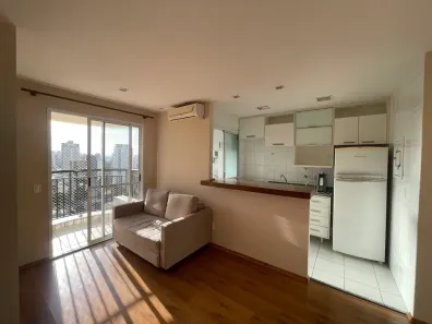 Apartamento com 2 Quartos para alugar, 50m² no Campo Belo, São Paulo