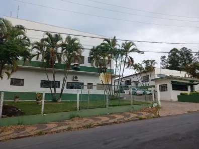 Galpão/Depósito/Armazém para alugar, 2800m² no Macuco, Valinhos
