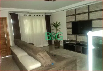 Sobrado com 4 Quartos à venda, 190m² no Vila Guiomar, Santo André