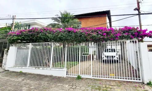 Sobrado com 4 Quartos à venda, 300m² no Jardim Jussara, São Paulo