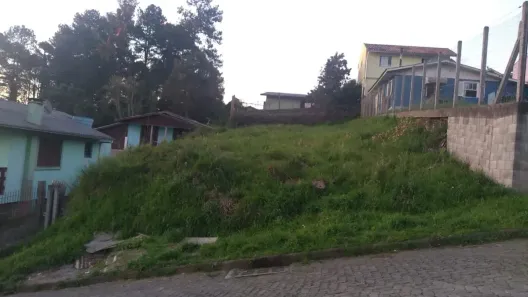 Lote/Terreno à venda, 374m² no São Caetano, Caxias do Sul