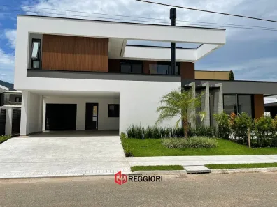 Casa de Condomínio com 3 Quartos à venda, 285m² no Santa Regina, Camboriú