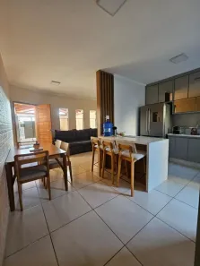 Casa com 2 Quartos à venda, 70m² no Jardim Continental II, Taubaté