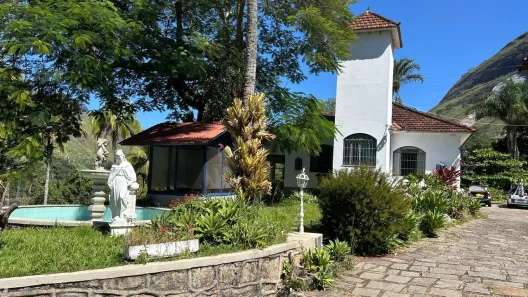 Fazenda/Sítio com 4 Quartos à venda, 247m² no Posse, Petrópolis