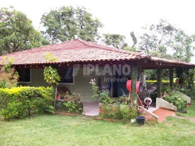 Fazenda/Sítio com 3 Quartos à venda, 200m² no Loteamento Aracê de Santo Antonio II, São Carlos