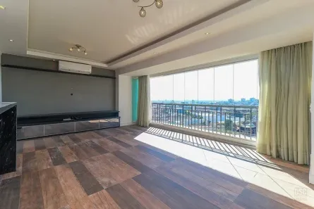Apartamento com 3 Quartos à venda, 106m² no Passo da Areia, Porto Alegre