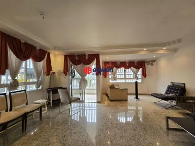 Fazenda/Sítio com 5 Quartos à venda, 274m² no Embaré, Santos