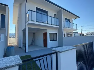 Casa com 3 Quartos à venda, 75m² no Jardim Santiago, São José