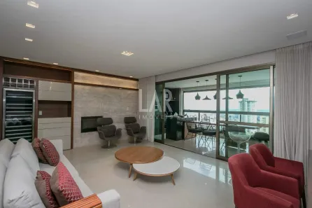 Apartamento com 4 Quartos para alugar, 244m² no Vila da Serra, Nova Lima