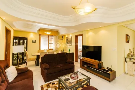 Apartamento com 3 Quartos para alugar, 130m² no Santana, Porto Alegre