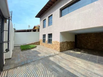 Casa com 3 Quartos à venda, 195m² no Jardim Nova Época, Araraquara