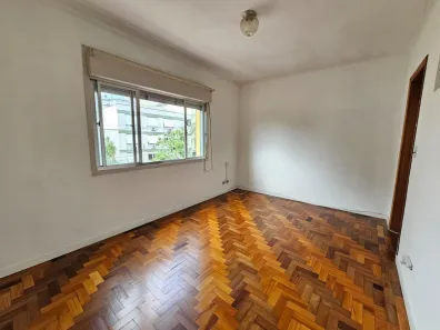 Kitnet com 1 Quarto à venda, 30m² no Independência, Porto Alegre