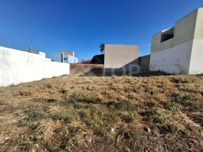 Lote/Terreno à venda, 250m² no Jardim Hikari, São Carlos
