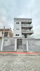 Apartamento com 2 Quartos para alugar, 70m² no Caminho Novo, Palhoça