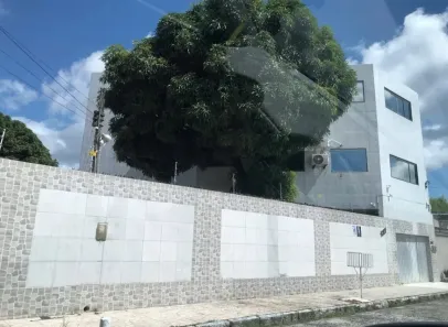 Imóvel Comercial com 6 Quartos para alugar, 350m² no Iputinga, Recife