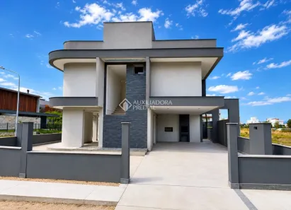 Casa com 4 Quartos à venda, 190m² no Campeche, Florianópolis