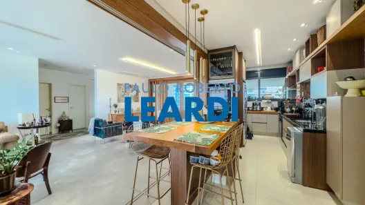 Apartamento com 3 Quartos à venda, 282m² no Alphaville Centro Industrial e Empresarial/Alphaville., Barueri
