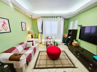 Sobrado com 4 Quartos à venda, 247m² no Jardim Helena, São Paulo