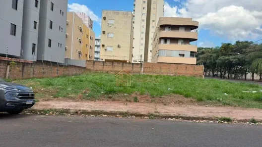 Lote/Terreno à venda, 330m² no Higienópolis, São José do Rio Preto