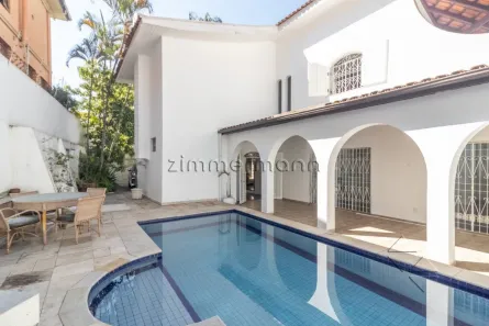 Sobrado com 4 Quartos à venda, 374m² no Vila Morumbi, São Paulo