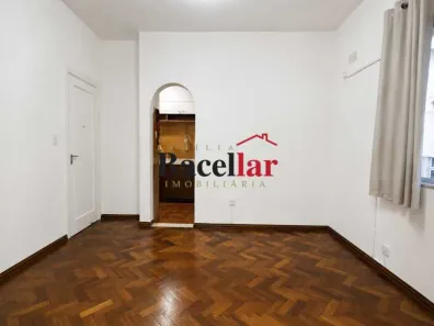 Kitnet com 1 Quarto à venda, 20m² no Copacabana, Rio de Janeiro