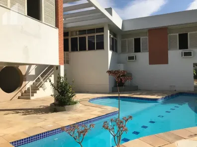 Casa com 4 Quartos à venda, 400m² no Joana D'Arc, Nova Iguaçu