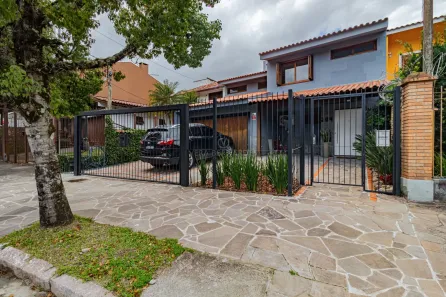 Casa com 3 Quartos à venda, 410m² no Ipanema, Porto Alegre