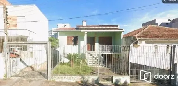 Casa com 4 Quartos à venda, 184m² no Vila Ipiranga, Porto Alegre