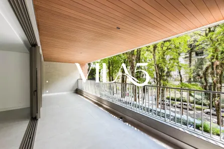 Apartamento com 4 Quartos à venda, 255m² no Cabral, Curitiba