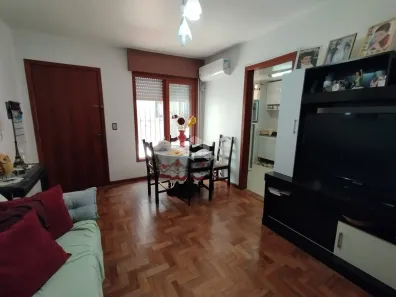 Apartamento com 2 Quartos à venda, 73m² no Cidade Baixa, Porto Alegre