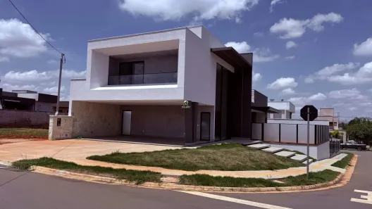 Casa com 3 Quartos à venda, 248m² no Jardins Capri, Senador Canedo