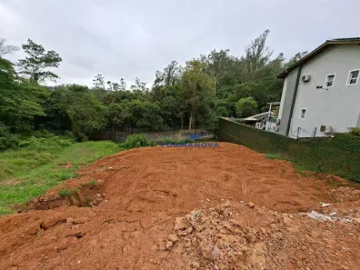 Lote/Terreno à venda, 662m² no Jardim Indaiá, Embu das Artes