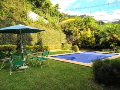 Casa com 3 Quartos à venda, 155m² no Pedro do Rio, Petrópolis