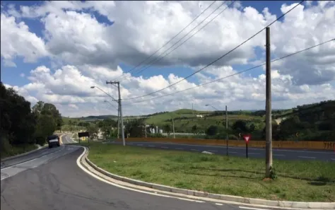 Ponto Comercial à venda, 1076m² no Bandeira Branca, Jacareí