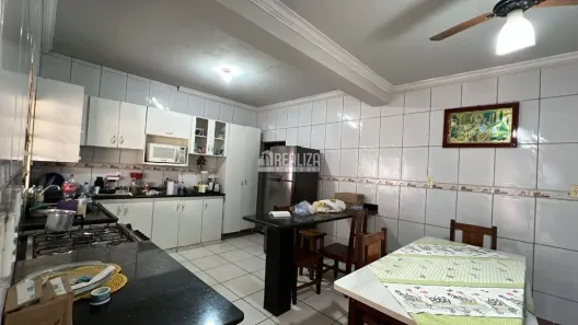 Casa com 4 Quartos à venda, 162m² no Jardim América, Uberaba