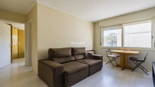 Apartamento com 3 Quartos para alugar, 60m² no São João, Porto Alegre