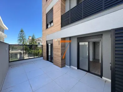 Apartamento com 2 Quartos à venda, 100m² no Coqueiros, Florianópolis