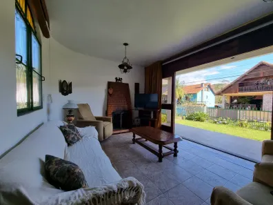 Casa com 3 Quartos à venda, 200m² no Centro, Nova Friburgo