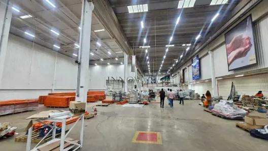 Galpão/Depósito/Armazém para alugar, 5000m² no Morada Nova, Contagem